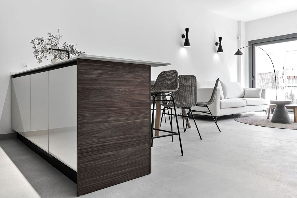 Property photo 3 of 41