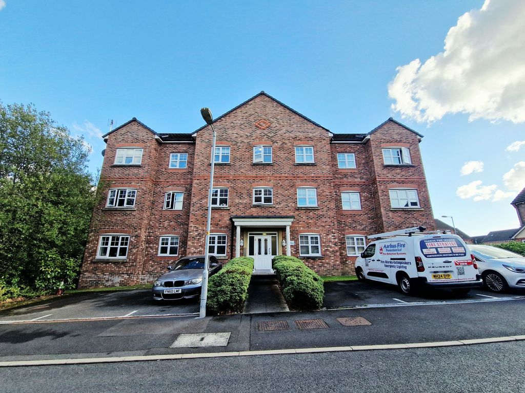 Property photo 1 of 13