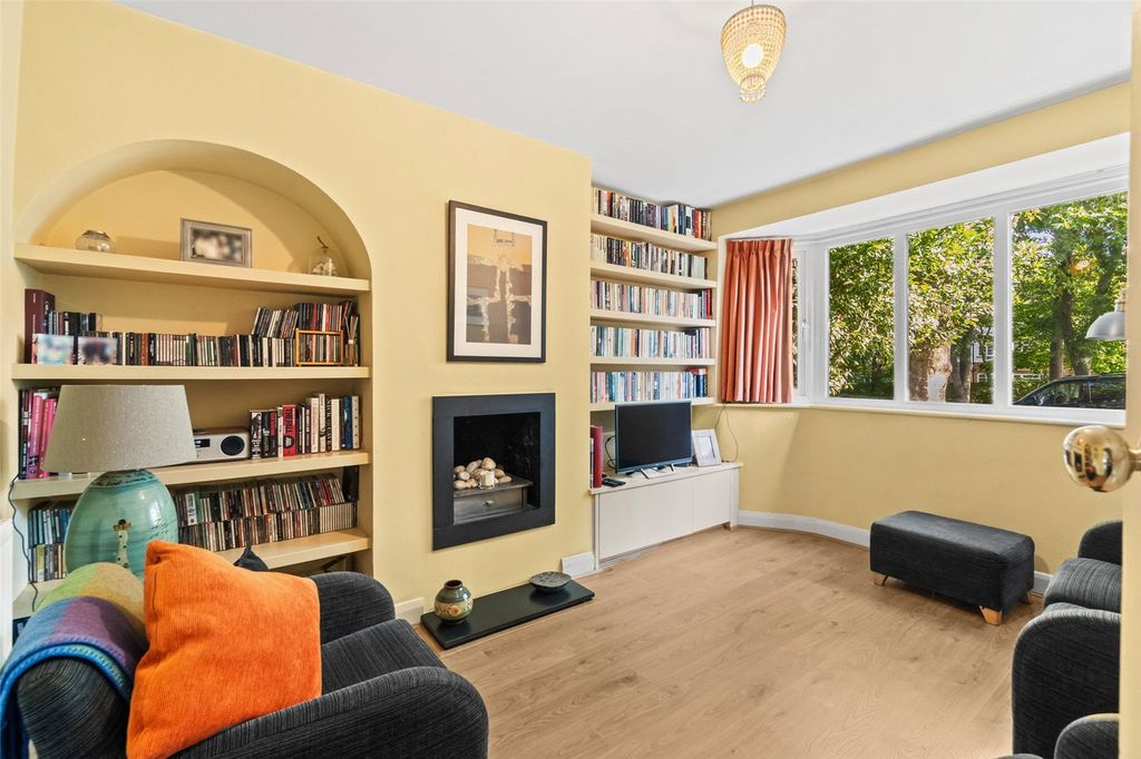 Property photo 3 of 11 Picture No. 05
