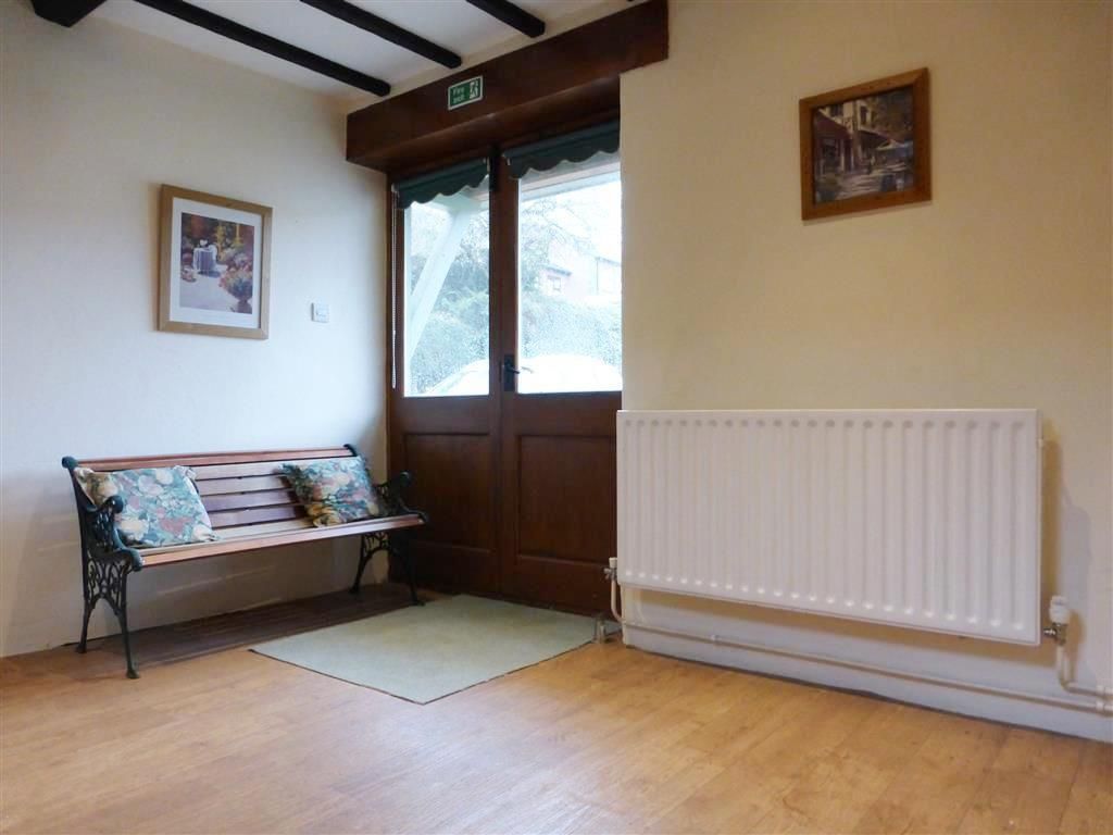 Property photo 2 of 16 Image