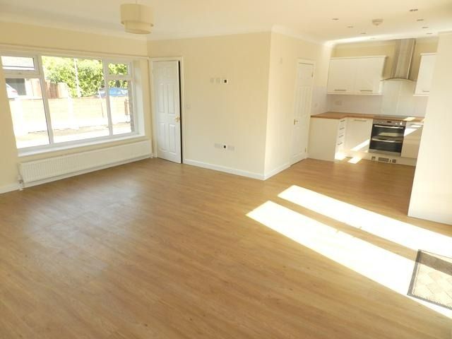 Property photo 2 of 8 3433903