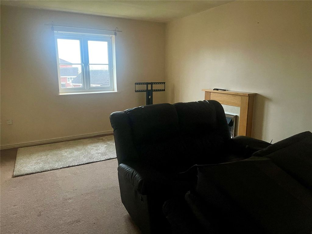 Property photo 2 of 6 Picture No. 02