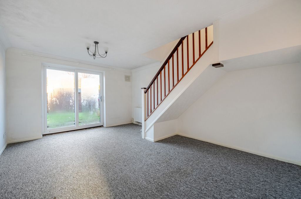 Property photo 3 of 10 1401036-5-69677d1...