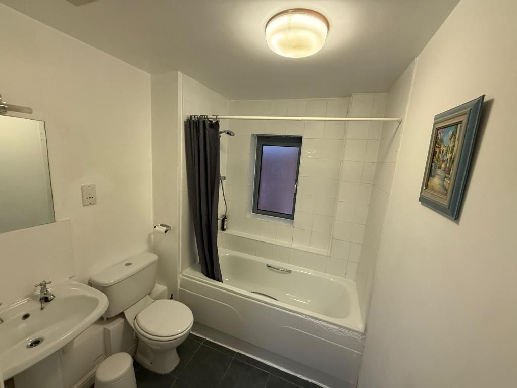 Property photo 3 of 9 Main