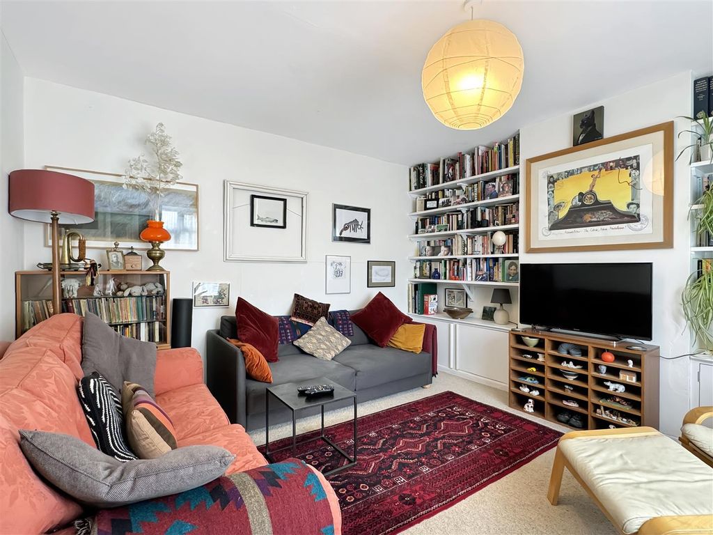 Property photo 2 of 17 Img (16).Jpg