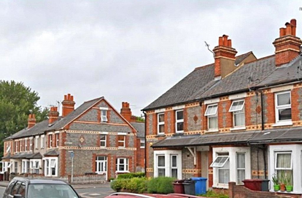 Property photo 1 of 8 Exterior