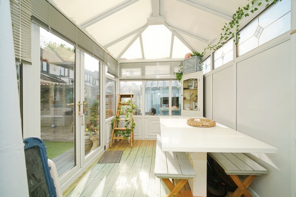 Property photo 1 of 22 Photo #1