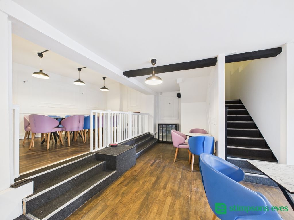 Property photo 3 of 11 Photo 6