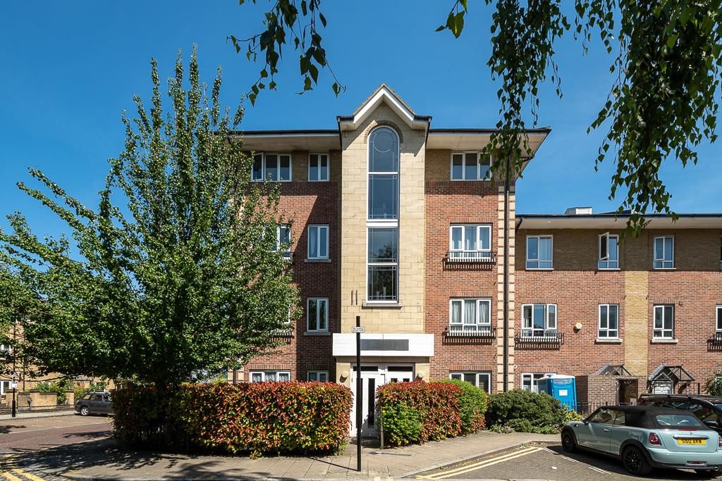 Property photo 1 of 7