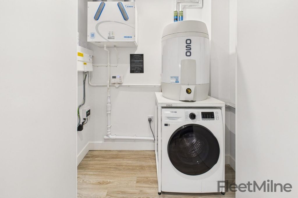 Property photo 3 of 14 Utility Cupboard