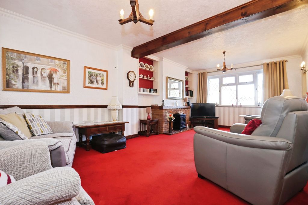 Property photo 3 of 15