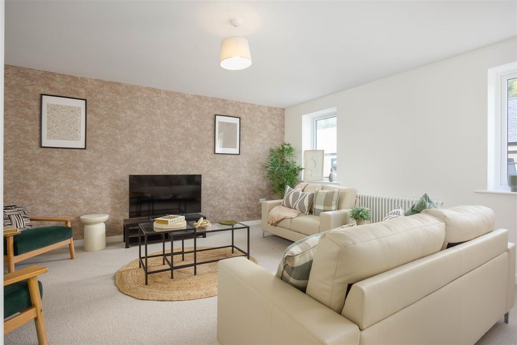 Property photo 2 of 12 00004.Jpg