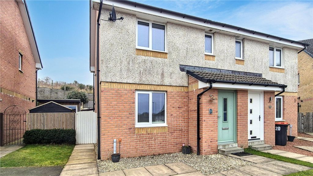 Property photo 2 of 23 Picture No. 24