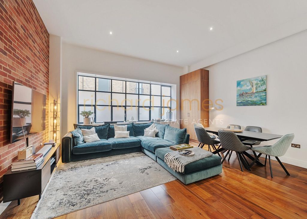 Property photo 1 of 14 8c195546-4Fee-4388-9E4B-03Df101c7Fdc.Jpg
