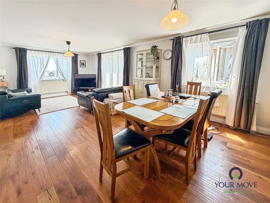 Property photo 2 of 14 Picture No. 01