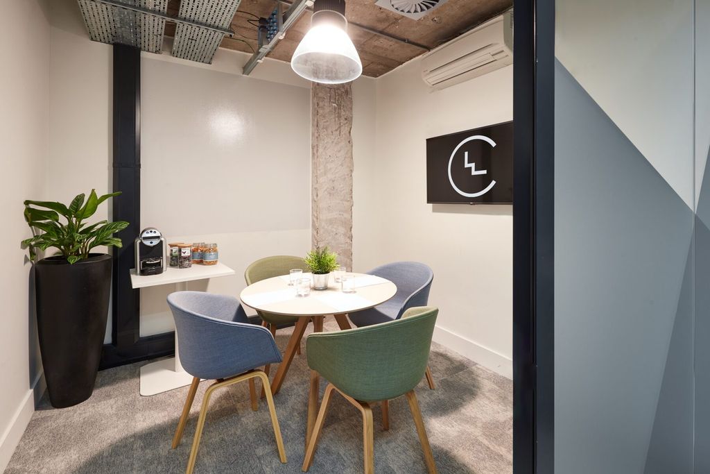 Property photo 2 of 10