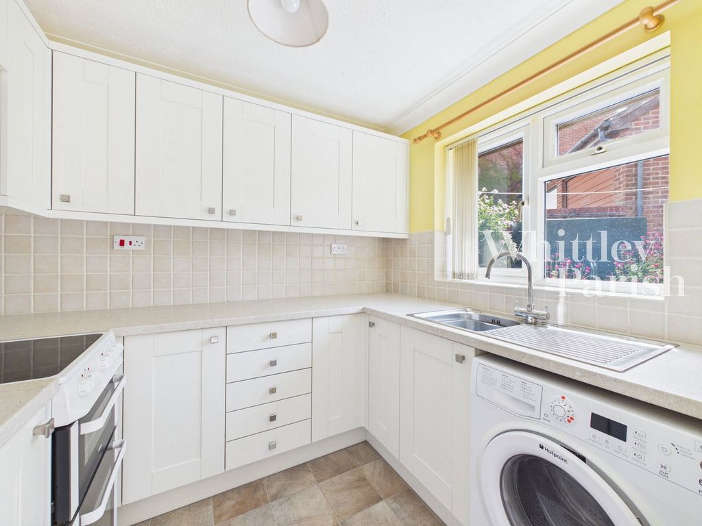 Property photo 3 of 13