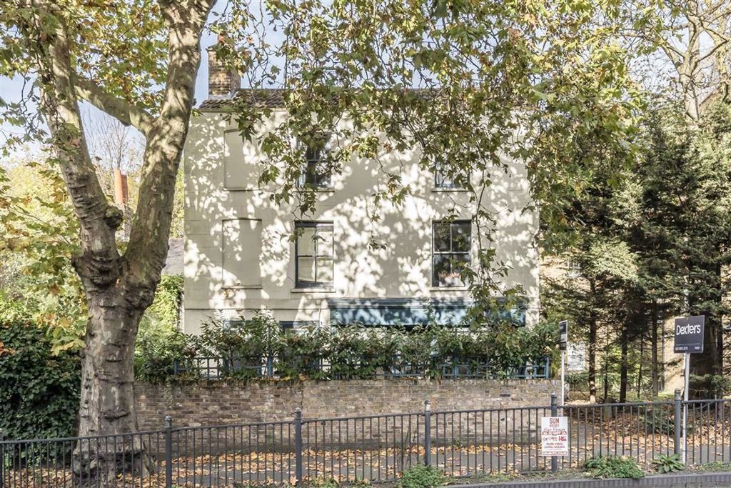 Property photo 1 of 5