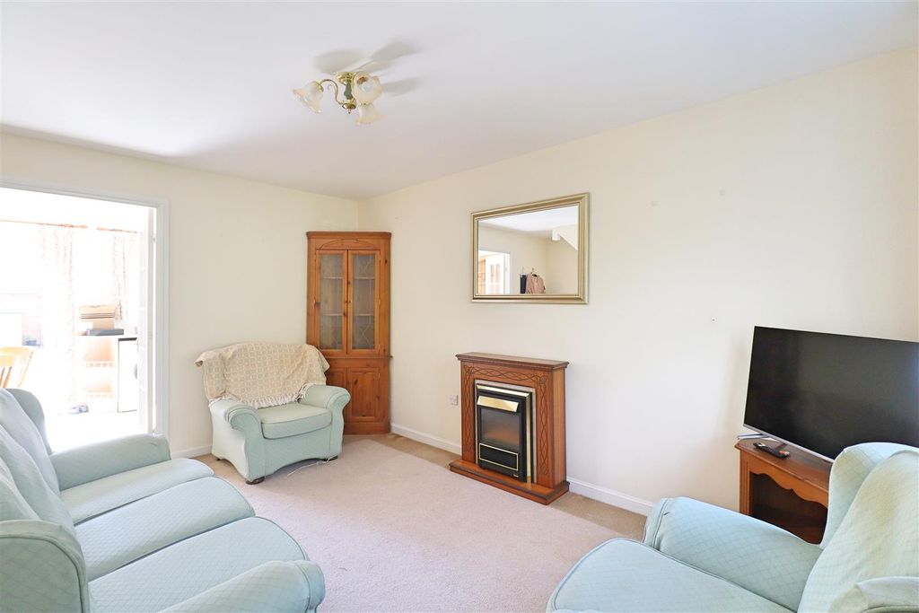 Property photo 2 of 11 Img_4218.Jpg