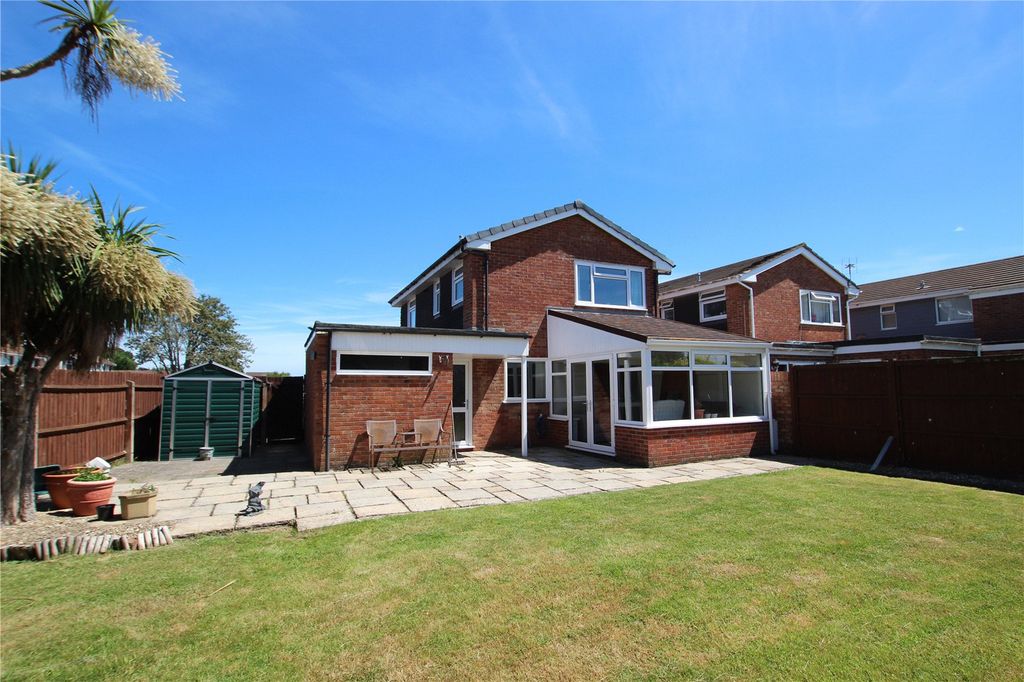 Property photo 1 of 19 Picture No. 17