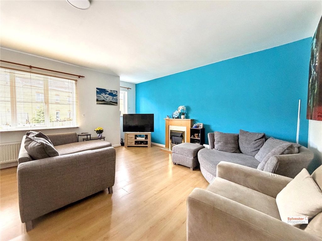 Property photo 3 of 14 Picture No. 04
