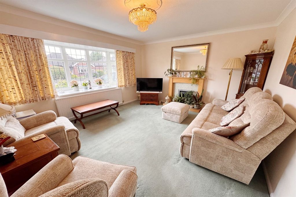 Property photo 2 of 15 Living Room