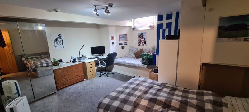 Property photo 1 of 13 Photo 13