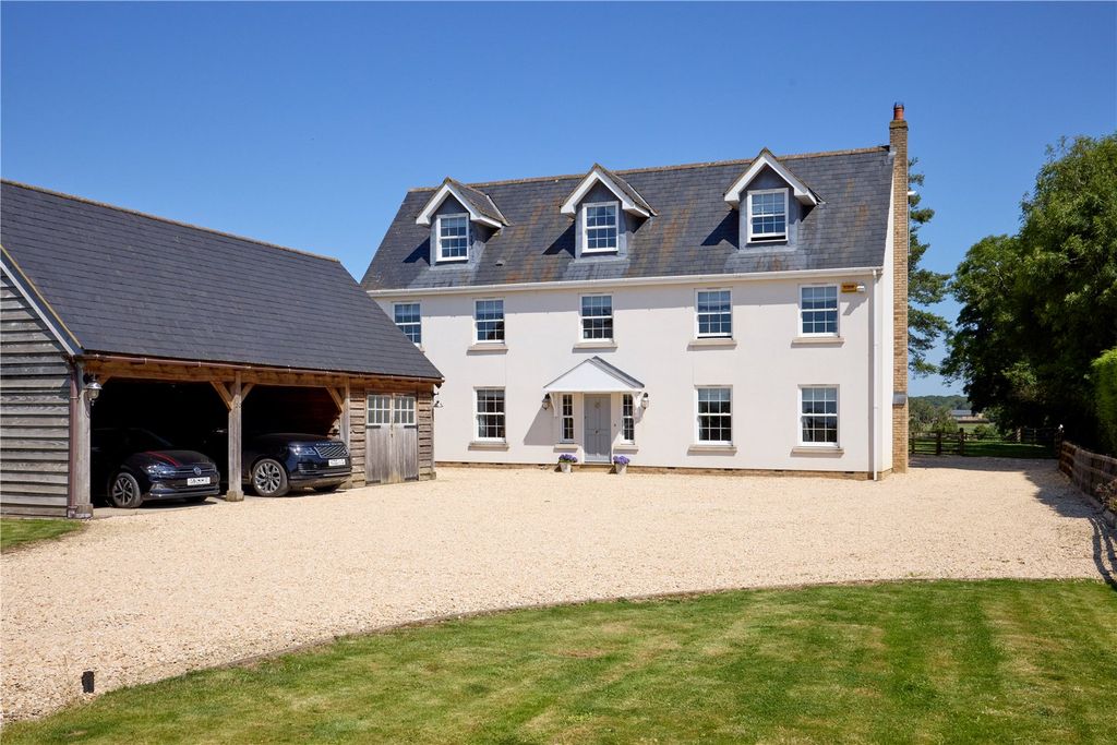 Property photo 1 of 17 Drive