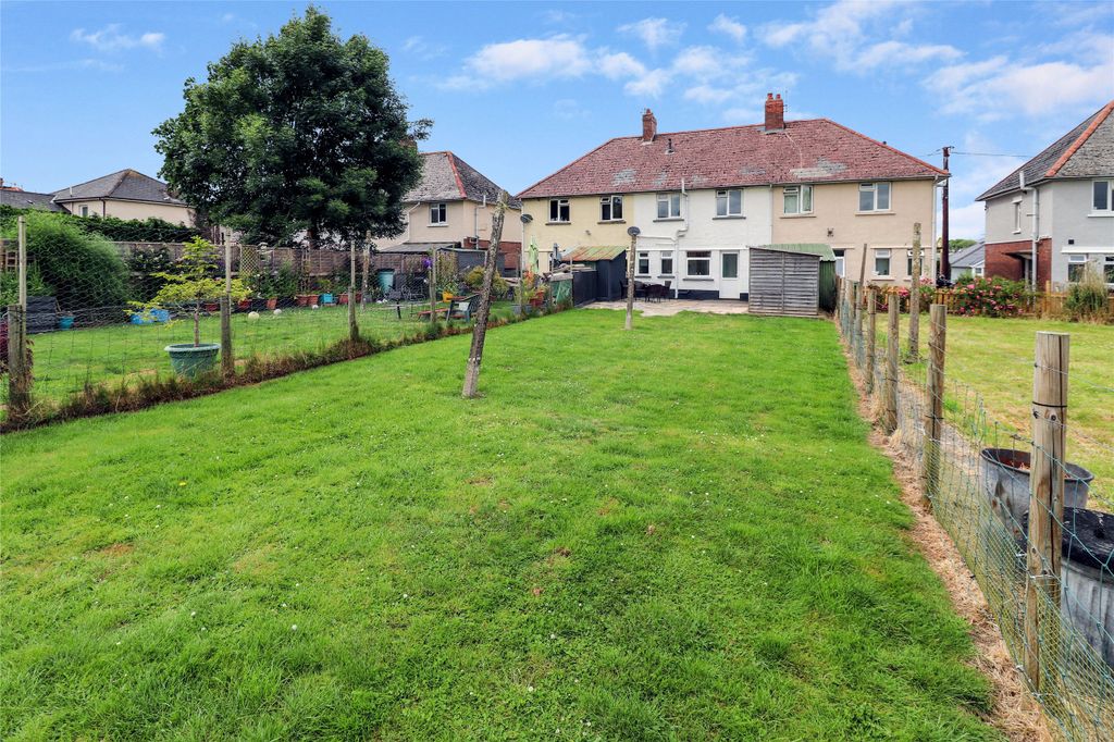 Property photo 1 of 12 Picture No. 05