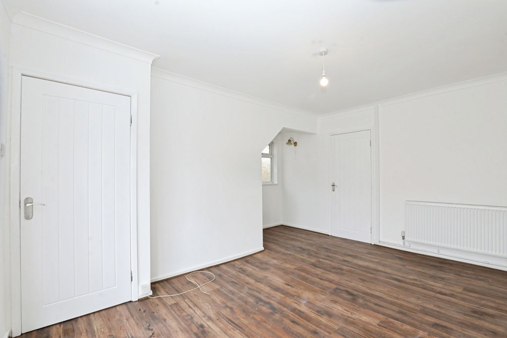 Property photo 3 of 21 Pbox-Img.Jpg