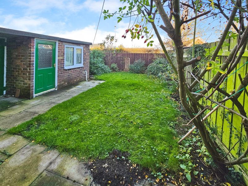 Property photo 3 of 7 Photo 9