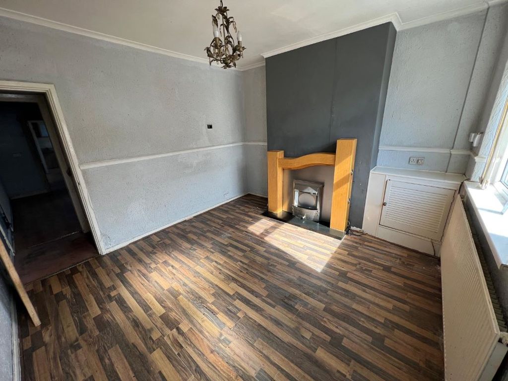 Property photo 3 of 10 Image 3