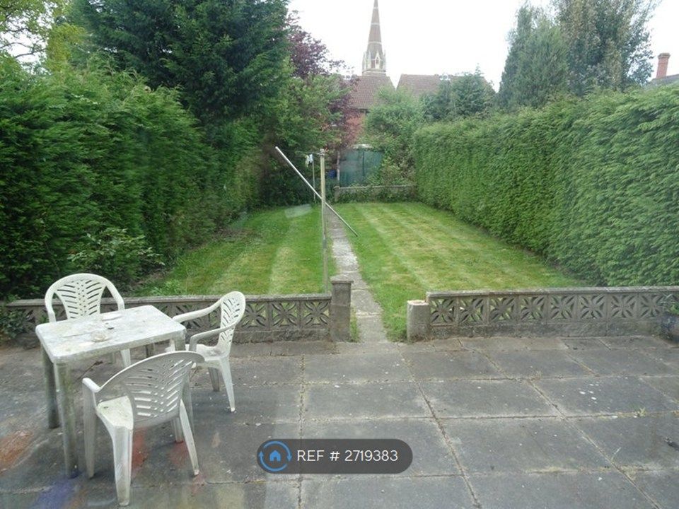 Property photo 3 of 6