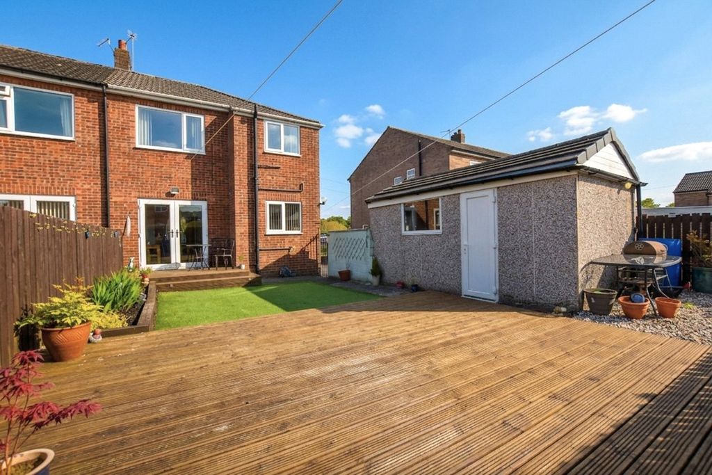 Property photo 1 of 21 Picture No. 24