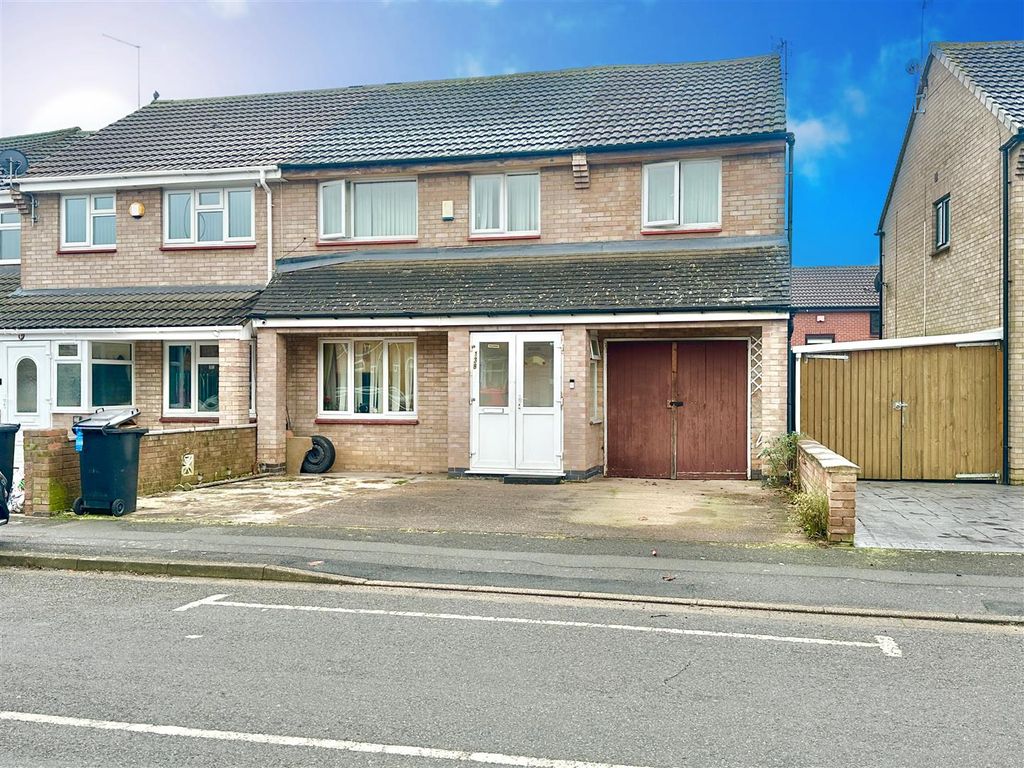 Property photo 1 of 16 Outside