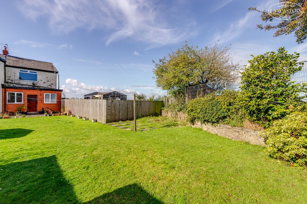 Property photo 1 of 13 Rear