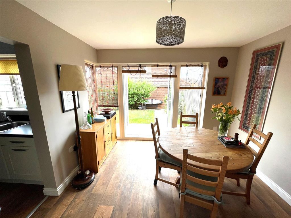 Property photo 3 of 17 Dining Room 2.Jpg