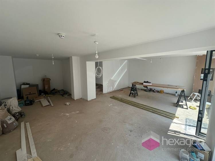 Property photo 3 of 4