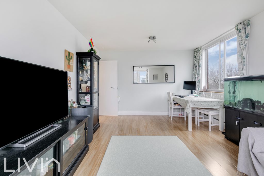 Property photo 3 of 13 Photo 3