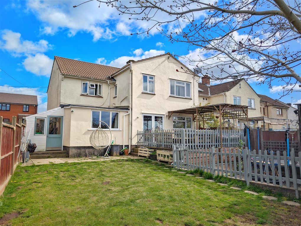 Property photo 1 of 23