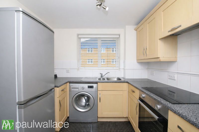 Property photo 2 of 14 Kitchen