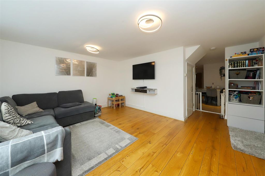 Property photo 3 of 12 Living Room