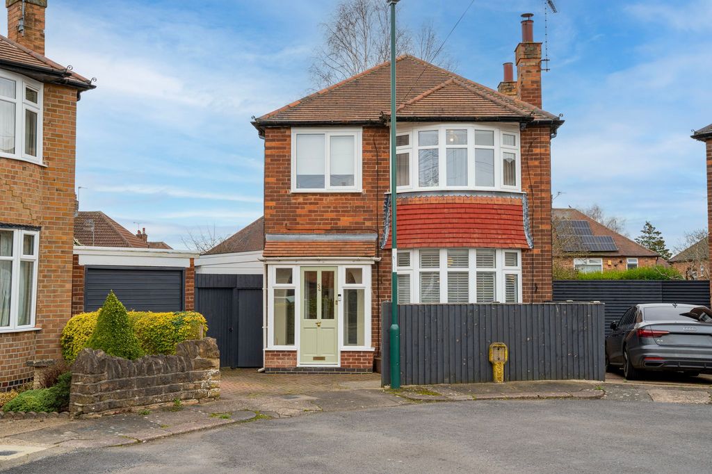 Property photo 1 of 26