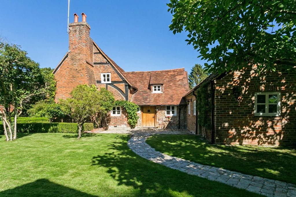 Property photo 2 of 29
