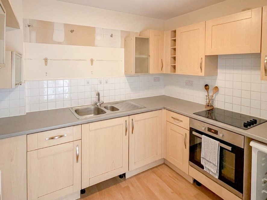 Property photo 3 of 9