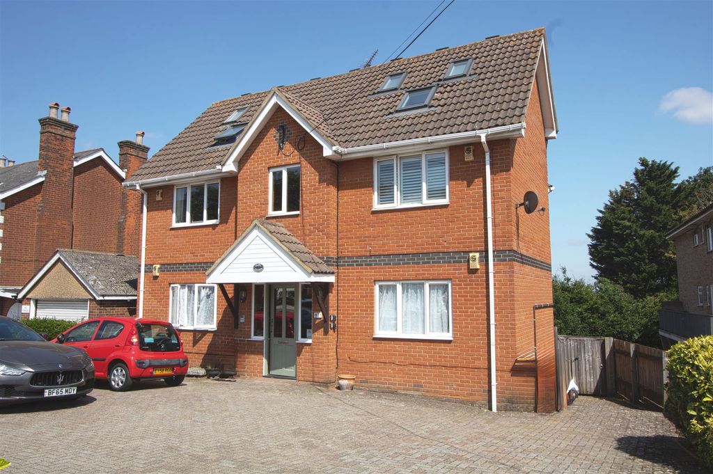 Property photo 3 of 10 Front1.Jpg
