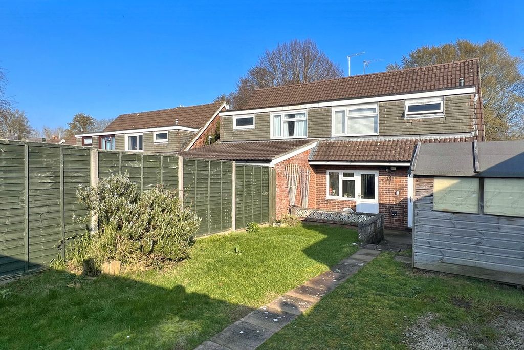 Property photo 2 of 12