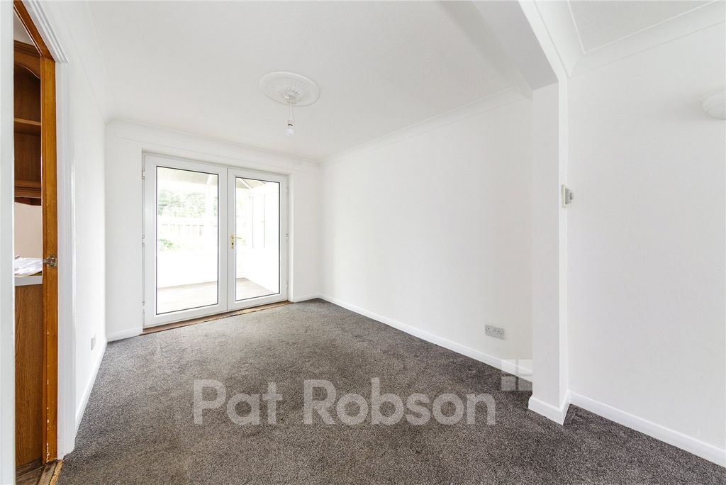 Additional image 6 of 3 bed end terrace house for saleShannon Court, Kingston Park, Newcastle Upon Tyne NE3