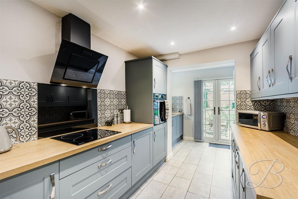 Property photo 3 of 22 Ccltd38.Jpg