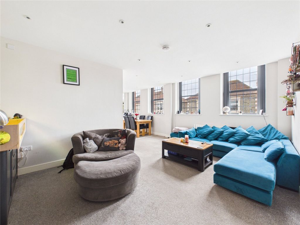 Property photo 1 of 11 Picture No. 06